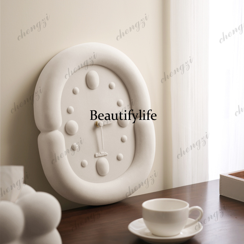 Resin Art Clock - Geräuschlose Ästhetische Wanduhren Wohnzimmer Designer Mode