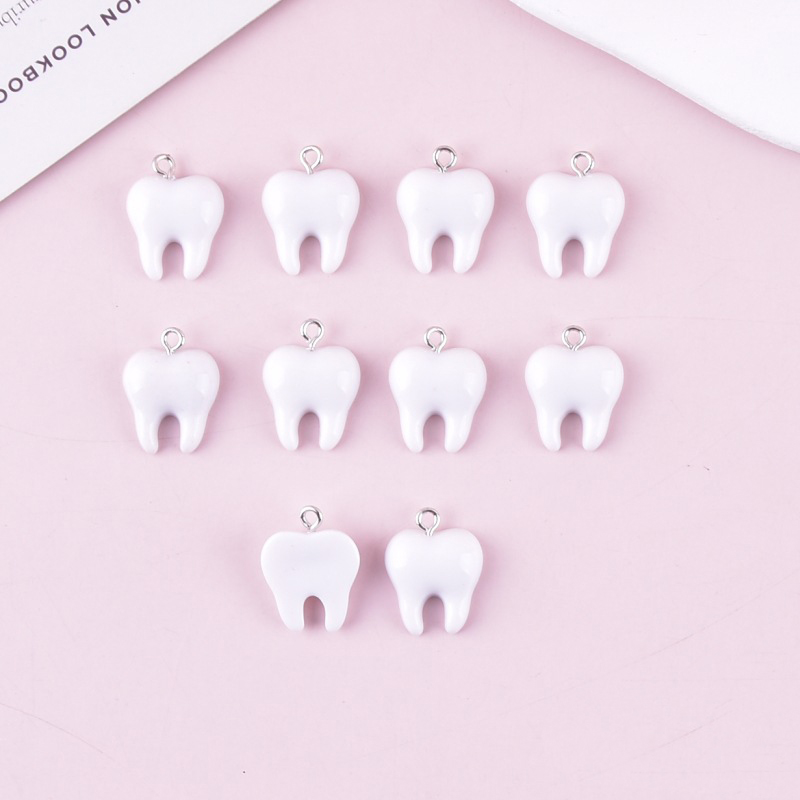 10 Stück niedliche weiße Zähne – Resin Art Pendant Bewertung und Preis